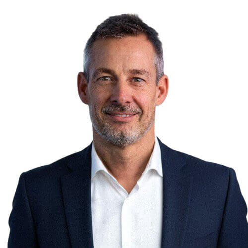 AIR SUPPORT Software Specialist in the APAC region. In the background a silhouette of an aircraft tail.